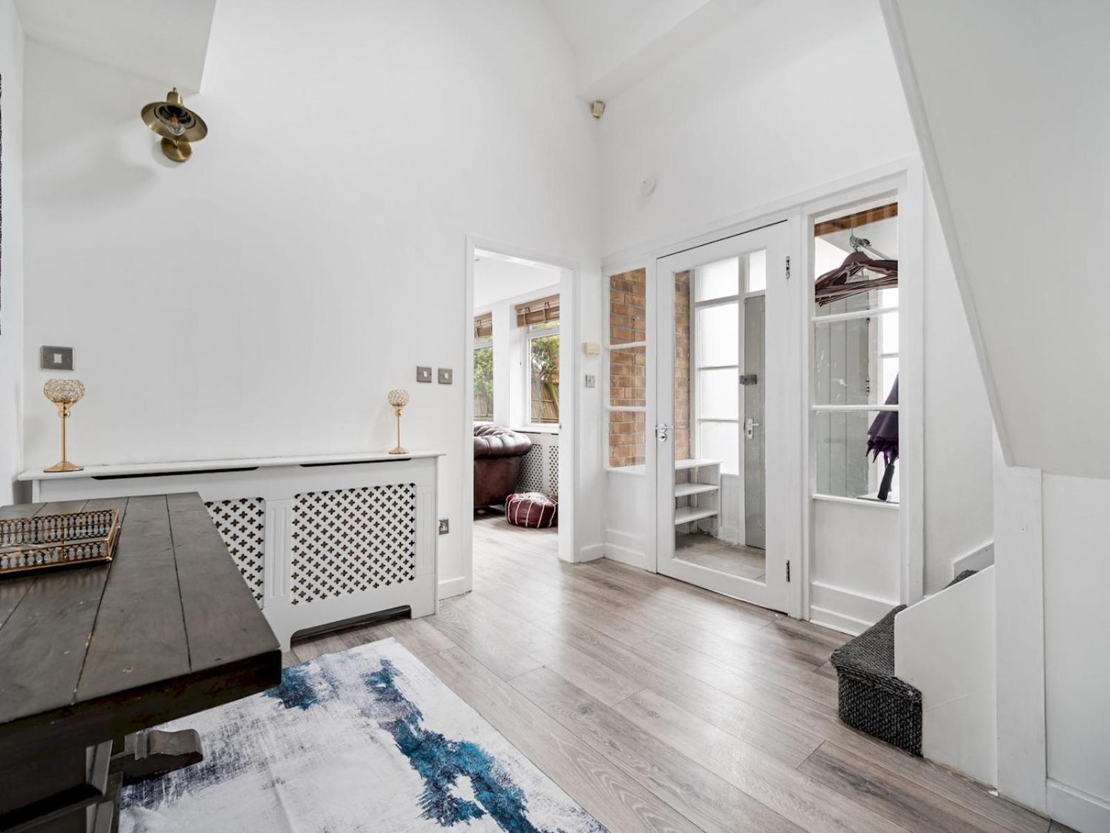 Spacious 4 Bed Hidden Gem Pass The Keys Manchester